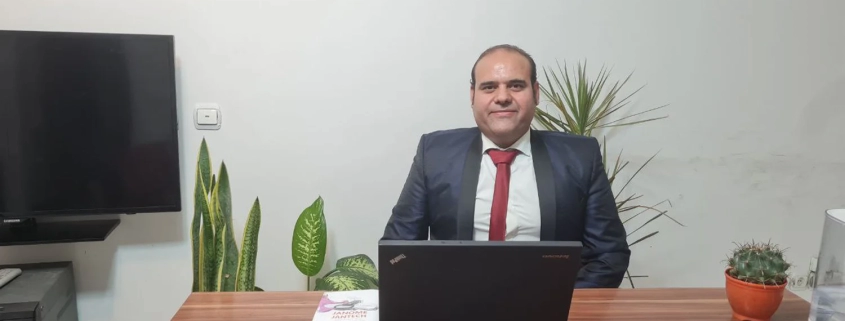 استاد مهرپویا
